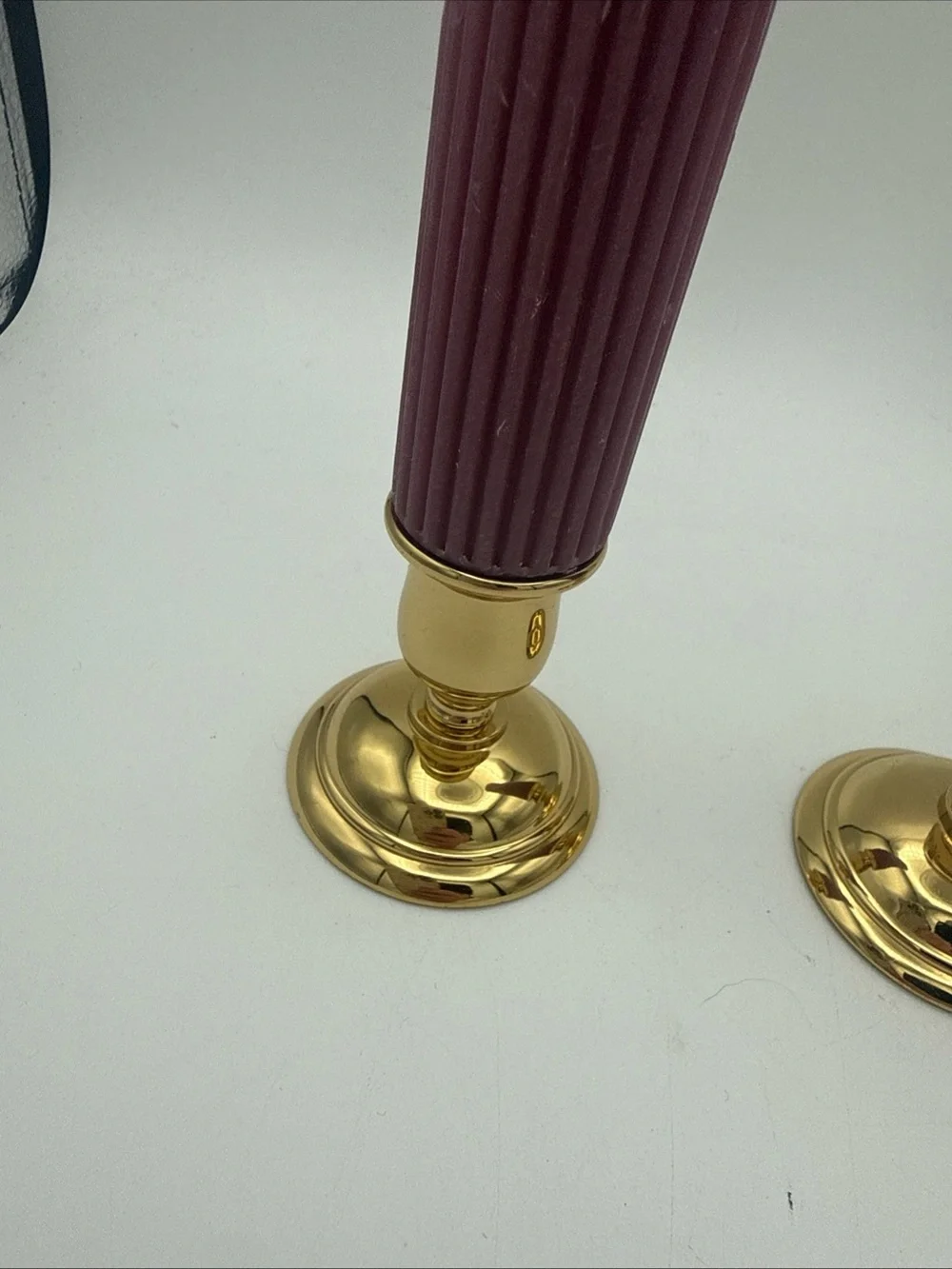 set Of 2 VTG Partylite 2.5” Brass Candlestick Holders w/ Ribbed Candles